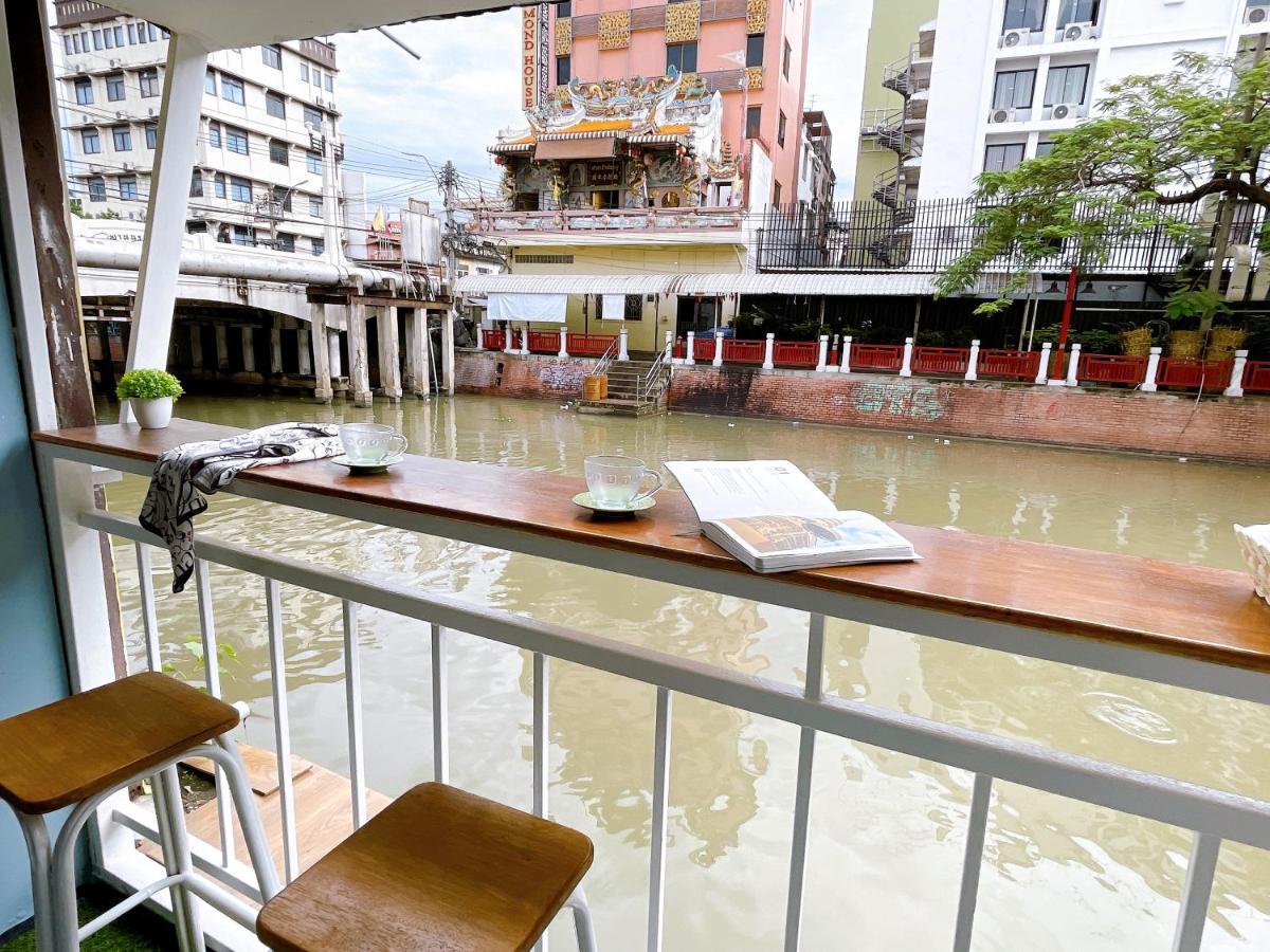 Lively And Cozy Canal House ,Entire House Бангкок Экстерьер фото